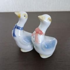 アヒル型陶磁器調味料入れ2個セットのサムネイル