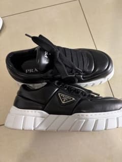 PRADA プラダ スニーカー ブラック　6 1/2 メンズのサムネイル