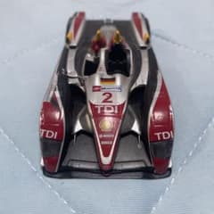 Audi LMP1 ミニカー TDIロゴ付き 1/43のサムネイル