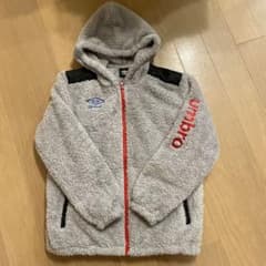 Umbro フリースジャケット 150サイズ グレーのサムネイル