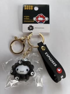 EXPO 2025 シナモンロール 黒 ミャクミャク キーホルダーのサムネイル