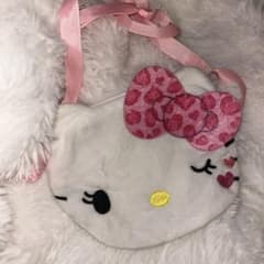 ハローキティ 首かけのサムネイル