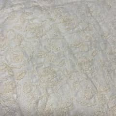 ショパン様専用 バラの刺繍の生地　小のサムネイル