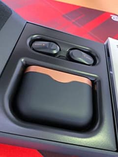 Sony WF-1000XM3 ブラックのサムネイル