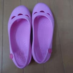 Crocs サンダル ピンク W5のサムネイル