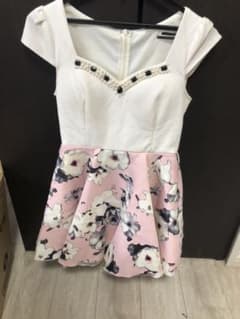 キャバドレスのサムネイル