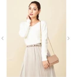 [お値下げ] ROYAL PARTY ニットトップス ほぼ未使用美品のサムネイル