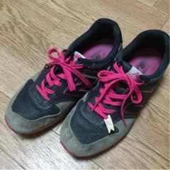 ニューバランス  996  ピンク  グレー  黒  24cmのサムネイル