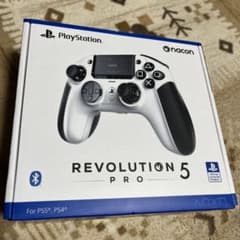 PS5用 ナコン レボリューション5プロコントローラー ホワイトのサムネイル