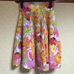 美品❤️マーキュリースカート❤️のサムネイル