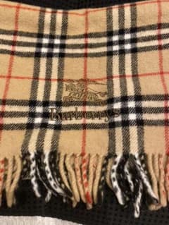 Burberry マフラーのサムネイル
