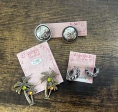 パームツリーとフープピアスセットのサムネイル