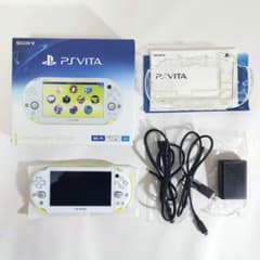 PS Vita 本体 PCH-2000 Wi-Fi ライムグリーン/ホワイト - メルカリ