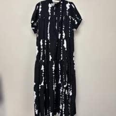 モノトーン 抽象柄 ロングシャツワンピース 半袖のサムネイル
