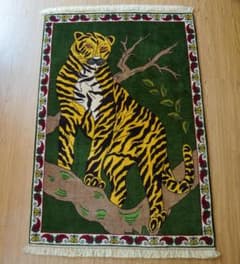 ペルシャ手織り絨毯 カシュカイ族 147×102cm ウール ペルシャ手織り絨毯 カシュカイ族 147×102cm ウール - メルカリ