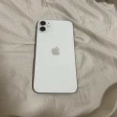 Apple iPhone 11 ホワイト 本体 128GBのサムネイル