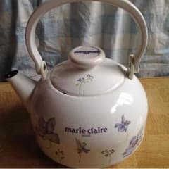 Marie. Claire  ケトルのサムネイル