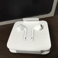 iPhone イヤホン 純正のサムネイル