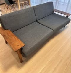 【美品】NOCE 2〜3人掛けソファ ブルー × オーク材 ナチュラル 北欧風 美品】NOCE 2〜3人掛けソファ ブルー × オーク材 ナチュラル 北欧風