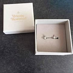 vivienne westwood ピアスのサムネイル