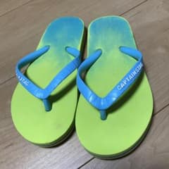 ビーチサンダルのサムネイル