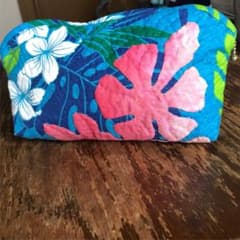 （ハンドメイド）ハワイアンキルトポーチのサムネイル