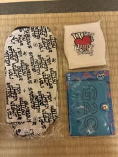 GLAY グッズセット ポーチ リストバンド パスケースのサムネイル