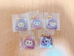 ちいかわオンラインくじ アクリルチャームのサムネイル