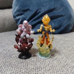ドラゴンボール フリーザ&悟空 フィギュアセットのサムネイル