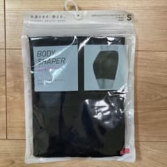 ユニクロ　ボディシェイパーシームレスショーツのサムネイル