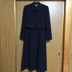 ブラック ジャケット付きワンピース礼服　サイズ9AR　 ワンピース着丈114cmのサムネイル