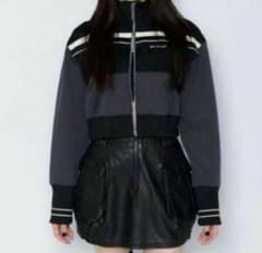 最安 メルトザレディ meltthelady cropped jersey Ⅱ - メルカリ