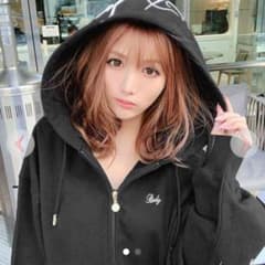 Radyパーカー ビッグシルエット 新品未使用未開封♥️のサムネイル