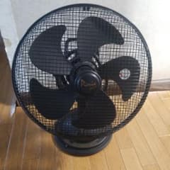 ピエリア クラシック扇 扇風機 レトロ 黒 サーキュレーター ピエリア クラシック扇 扇風機 レトロ 黒 サーキュレーター - メルカリ