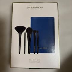 LAURA MERCIER ツールズ オブ ザ トレード ブラシ コレクション - メルカリ