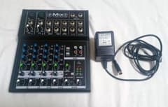 MACKIE コンパクトアナログミキサー MIX8　美品のサムネイル