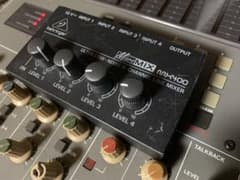 behringer Micro Mix MX400のサムネイル