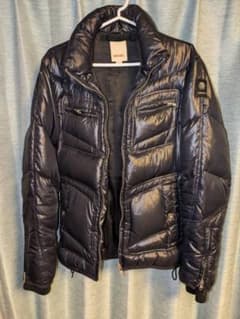 DIESEL ブラック ダウンジャケット Mサイズのサムネイル