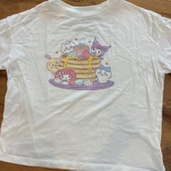 UNIQLO UT ちいかわ×サンリオ Tシャツ 150cmのサムネイル