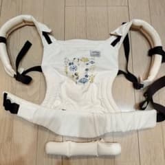 sun beach抱っこのサムネイル
