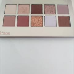 ヒンス hince アイシャドウパレット02のサムネイル