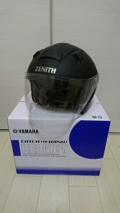 《なお様専用》【YAMAHA】ヘルメット Lサイズ(59〜60cm) 黒のサムネイル