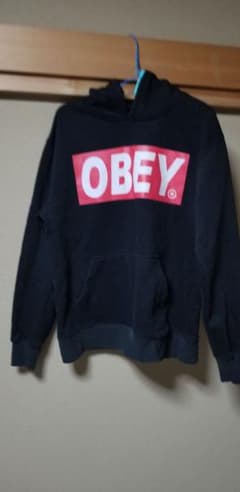 obey オベイパーカーのサムネイル