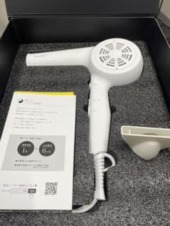 【新品未使用】ホリスティックキュア マグネットヘアプロ ドライヤーモイストのサムネイル