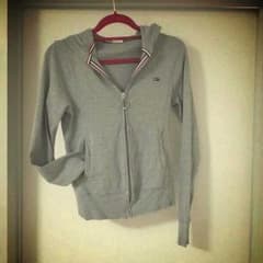TOMMY GIRL のパーカーです(*^^*)のサムネイル