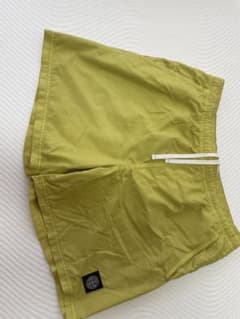 ※限定値下げ中※【STONE ISLAND】スウィムショーツ オークルイエローのサムネイル