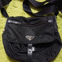 #PRADAショルダーバッグ早い者勝ち‼️のサムネイル