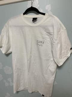 バックプリントTシャツのサムネイル