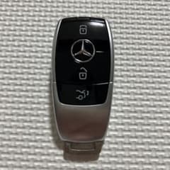 Mercedes-Benz 純正 キーレスエントリー スマートキーのサムネイル