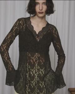 AmeriVINTAGE COMBINATION LACE TOP - メルカリ